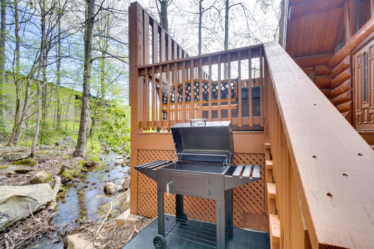 Lovely Gatlinburg Cabin With Private Hot Tub! Exterior photo