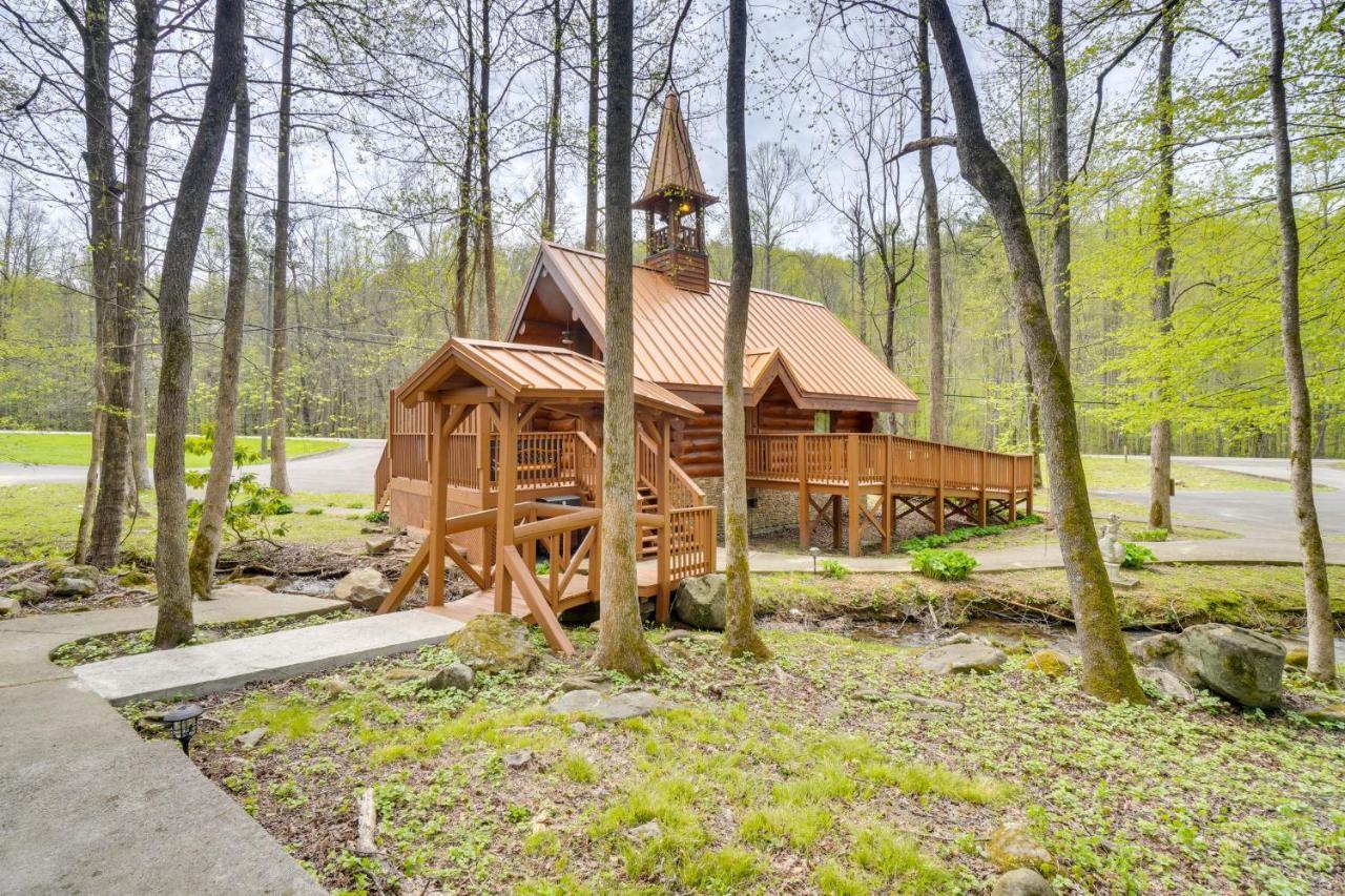 Lovely Gatlinburg Cabin With Private Hot Tub! Exterior photo